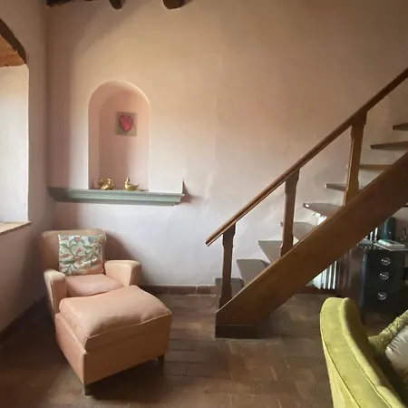 Penthouse Duplex Lägenhet San Donato in Poggio